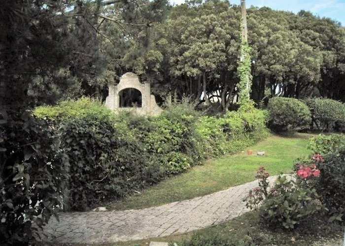 Maison Confortable 5 Pieces, 8 Couchages, Proche Et Commerces, Avec Jardin, Terrasse Et Wifi. - Fr-1-224b-477 * Noirmoutier-en-l'Ile