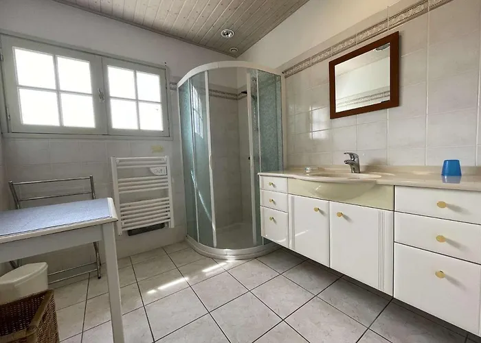 Maison Confortable 5 Pieces, 8 Couchages, Proche Et Commerces, Avec Jardin, Terrasse Et Wifi. - Fr-1-224b-477