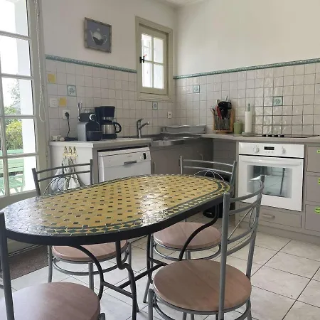 Maison Confortable 5 Pieces, 8 Couchages, Proche Et Commerces, Avec Jardin, Terrasse Et Wifi. - Fr-1-224b-477 Ferienhaus *