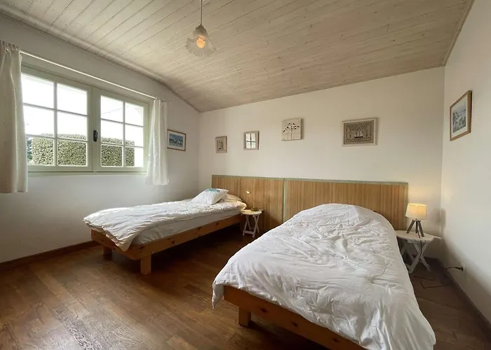 Maison Confortable 5 Pieces, 8 Couchages, Proche Et Commerces, Avec Jardin, Terrasse Et Wifi. - Fr-1-224b-477 Hébergement de vacances