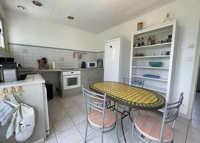 Maison Confortable 5 Pieces, 8 Couchages, Proche Et Commerces, Avec Jardin, Terrasse Et Wifi. - Fr-1-224b-477 Hébergement de vacances Noirmoutier-en-l'Île